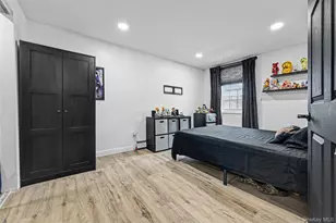 327 Barton Ave, Patchogue, NY 11772 - Photo 11