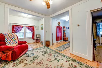 34 Boulevard Avenue, Greenlawn, NY 11740 - Photo 5