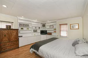 540 W Olive St, Long Beach, NY 11561 - Photo 15