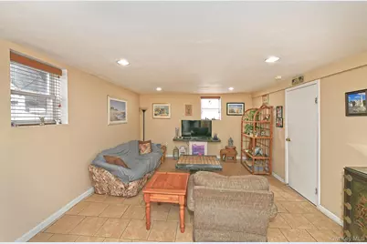 540 W Olive Street, Long Beach, NY 11561 - Photo 23