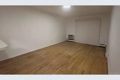 205-32 Brian Crescent #1, Bayside, NY 11360 - Photo 11