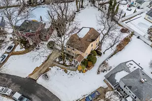 26 Pinetree Ln, Roslyn Heights, NY 11577 - Photo 29