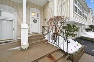 119 Delafield Ln, Newburgh, NY 12550 - Photo 5