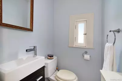 4610 Boston Post Road, Pelham, NY 10803 - Photo 17