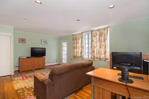 4610 Boston Post Rd, Pelham, NY 10803 - Photo 17