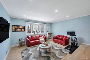 280 Balcom Ave, Bronx, NY 10465 - Photo 9