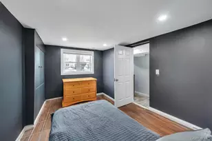 280 Balcom Ave, Bronx, NY 10465 - Photo 13