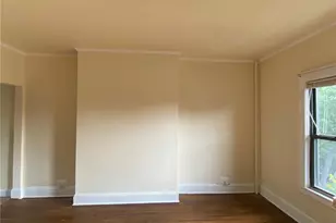 176 Colonial Pkwy, Yonkers, NY 10710 - Photo 9