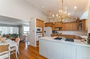 270 Nancy Dr, East Meadow, NY 11554 - Photo 9