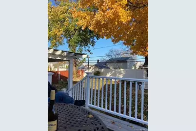 270 Nancy Drive, East Meadow, NY 11554 - Photo 3