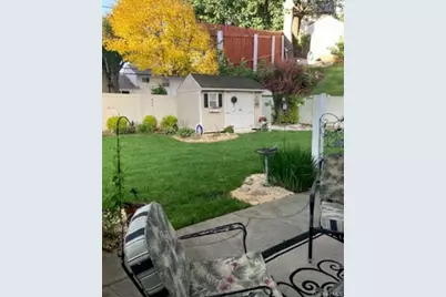 270 Nancy Drive, East Meadow, NY 11554 - Photo 25