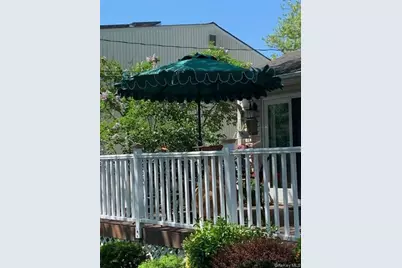 270 Nancy Drive, East Meadow, NY 11554 - Photo 29