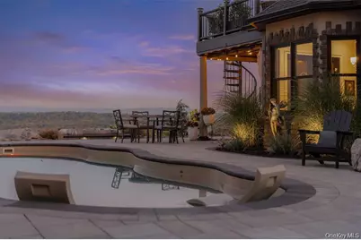 1582 Route 9W, Marlboro, NY 12542 - Photo 1