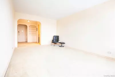 3321 Bruckner Boulevard #4M, Bronx, NY 10461 - Photo 7