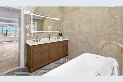 2661 Hyacinth Street, Westbury, NY 11590 - Photo 25