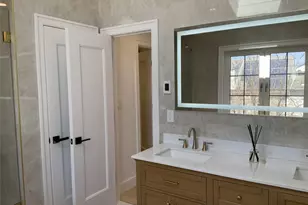 2661 Hyacinth St, Westbury, NY 11590 - Photo 13