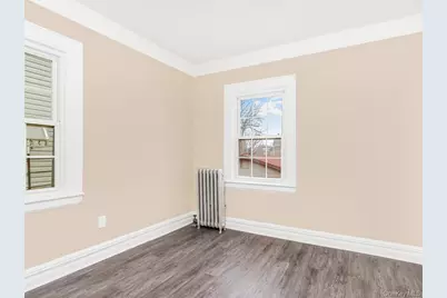 3302 Bronxwood Avenue, Bronx, NY 10469 - Photo 9