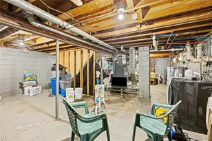 183 Mark Tree Rd, Centereach, NY 11720 - Photo 9