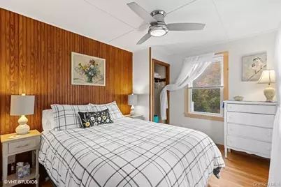 24 Cliff Way, Calverton, NY 11933 - Photo 15