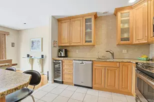 1303 Regent Dr, Mount Kisco, NY 10549 - Photo 11