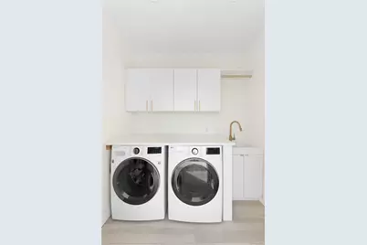 1990 Bay Boulevard, Atlantic Beach, NY 11509 - Photo 27