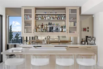 1990 Bay Boulevard, Atlantic Beach, NY 11509 - Photo 9