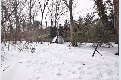 338 Pond Path, East Setauket, NY 11733 - Photo 37