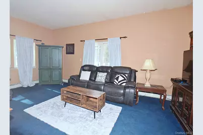 338 Pond Path, East Setauket, NY 11733 - Photo 5