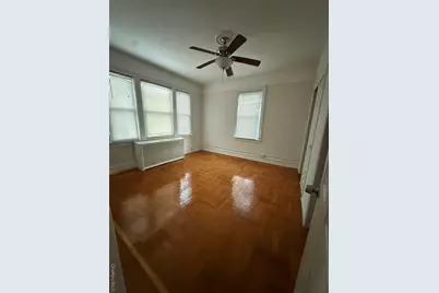 2025 Hobart Avenue, Bronx, NY 10461 - Photo 5