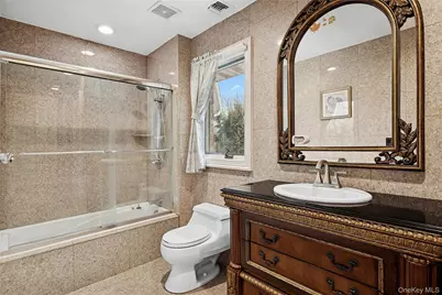 582 Atlantic Avenue, Lawrence, NY 11559 - Photo 17