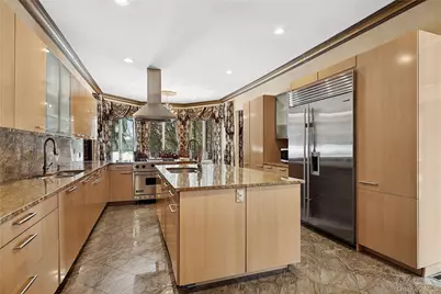 582 Atlantic Avenue, Lawrence, NY 11559 - Photo 7