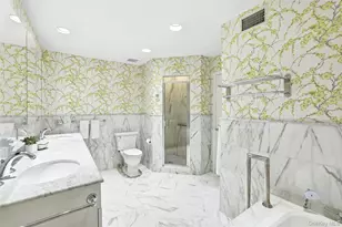 12 Brook Hills Cir, White Plains, NY 10605 - Photo 19