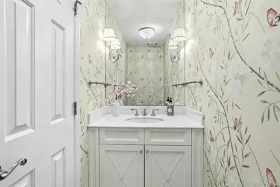 12 Brook Hills Circle, White Plains, NY 10605 - Photo 21