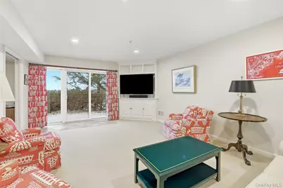 12 Brook Hills Circle, White Plains, NY 10605 - Photo 31