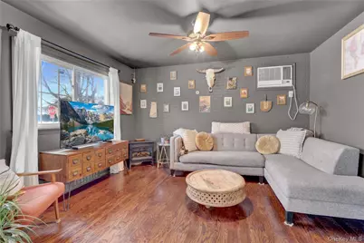 2242 6th Street, East Meadow, NY 11554 - Photo 11