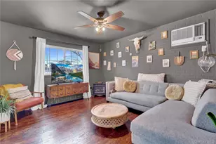 2242 6th St, East Meadow, NY 11554 - Photo 13