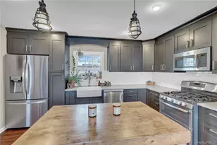 2242 6th St, East Meadow, NY 11554 - Photo 23