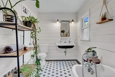 2242 6th Street, East Meadow, NY 11554 - Photo 29