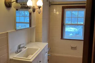 16 Vail Ave, East Quogue, NY 11942 - Photo 9