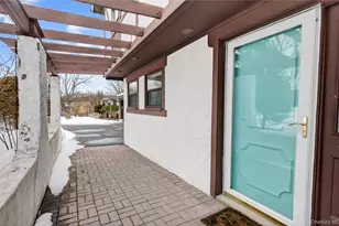 100 Watch Hill Dr, Fishkill, NY 12524 - Photo 5