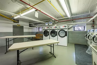 72-34 Austin Street #D4, Forest Hills, NY 11375 - Photo 7