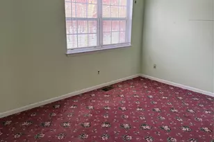 511 Race Pl, Oakdale, NY 11769 - Photo 11