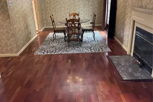 511 Race Pl, Oakdale, NY 11769 - Photo 5