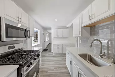 785 Locksley Road, Yorktown Heights, NY 10598 - Photo 5