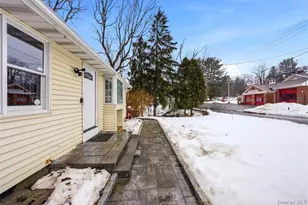 785 Locksley Rd, Yorktown Heights, NY 10598 - Photo 3