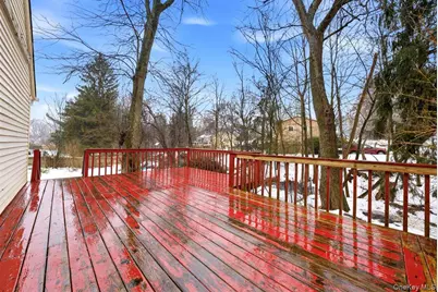 785 Locksley Road, Yorktown Heights, NY 10598 - Photo 31