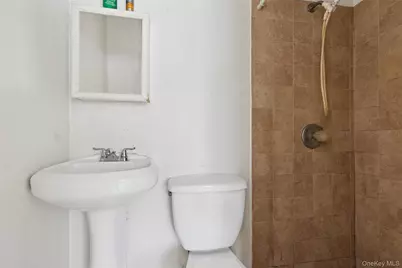 103 W Yaphank Road, Coram, NY 11727 - Photo 17