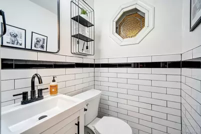 2550 Natta Boulevard, Bellmore, NY 11710 - Photo 23