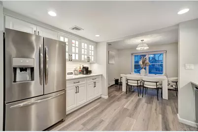 2550 Natta Boulevard, Bellmore, NY 11710 - Photo 9