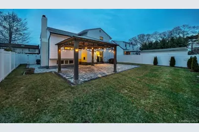 2550 Natta Boulevard, Bellmore, NY 11710 - Photo 3